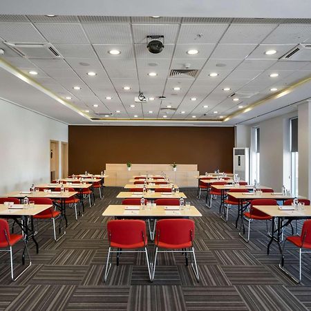 Ibis Adana Hotell Exteriör bild